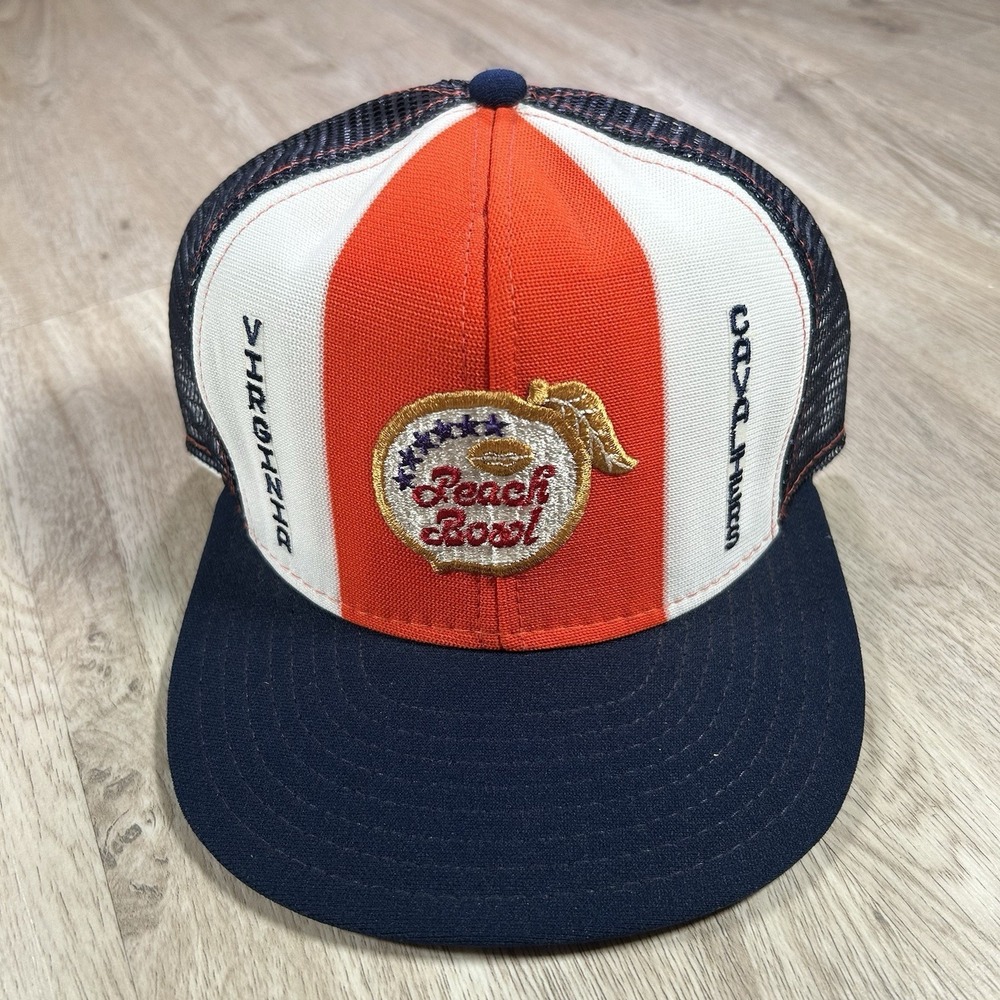 VTG 1984 Virginia Cavaliers Snapback Hat Peach Bowl White Blue‎ Trucker Cap USA